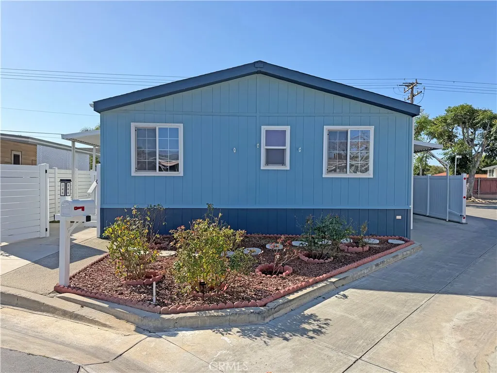 1205 Cypress #144