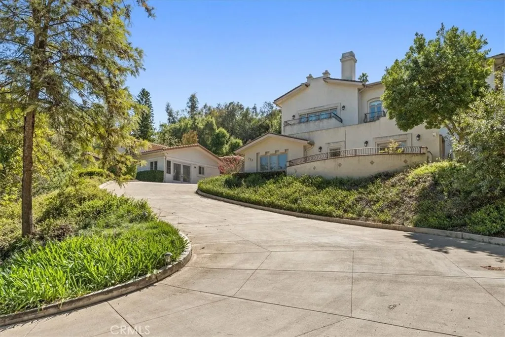 779 Iron Bark Lane