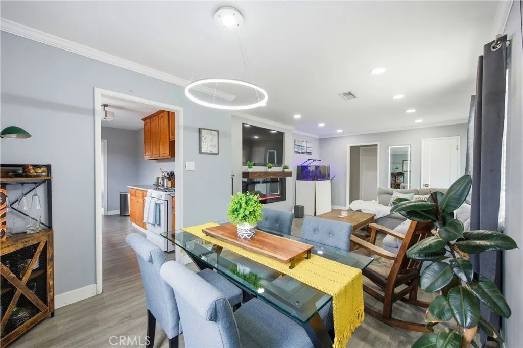 1139 Aldgate