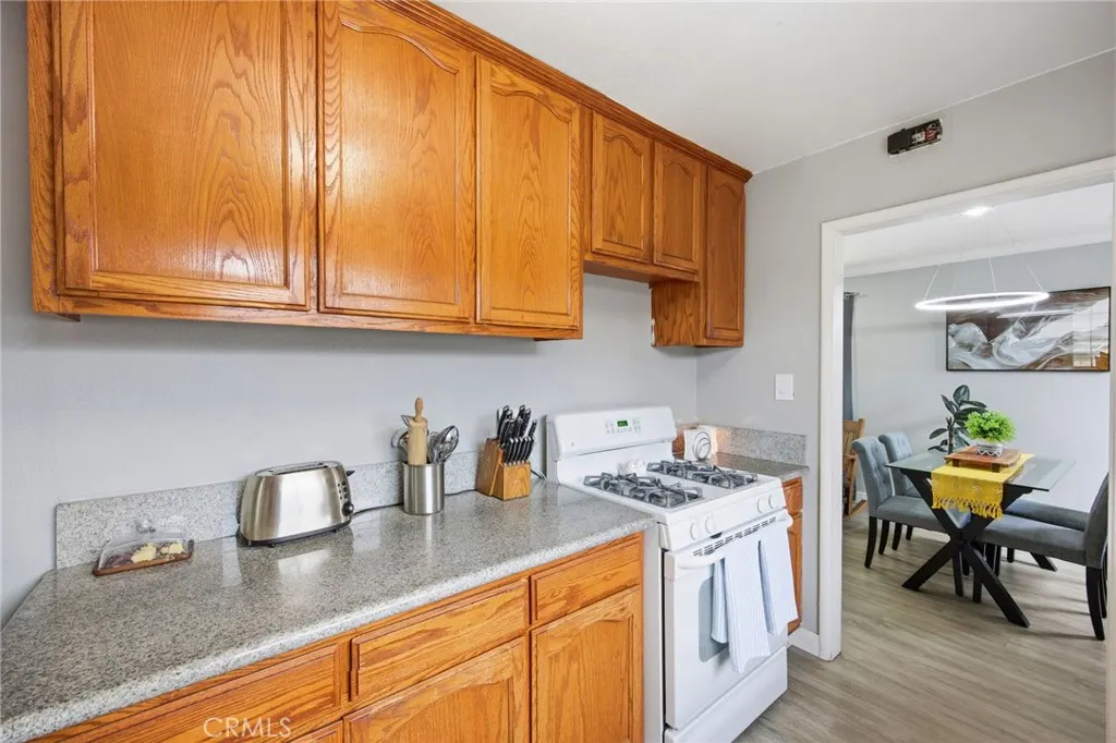 1139 Aldgate