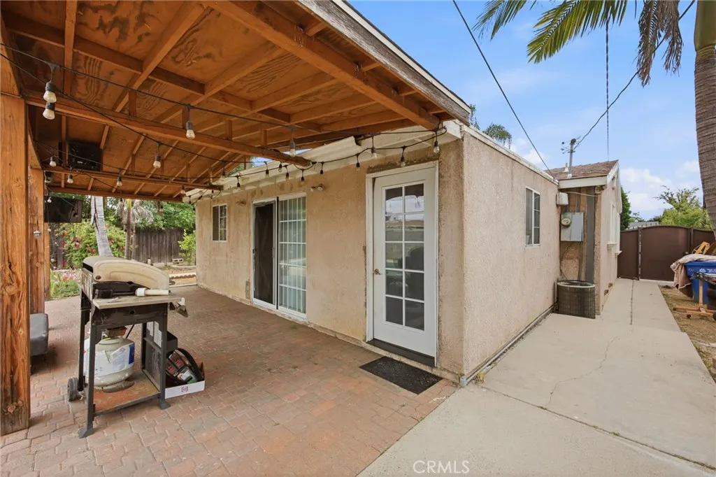 1139 Aldgate