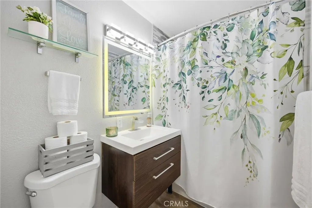 1139 Aldgate