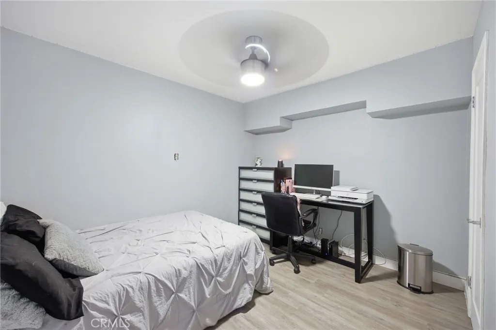 1139 Aldgate