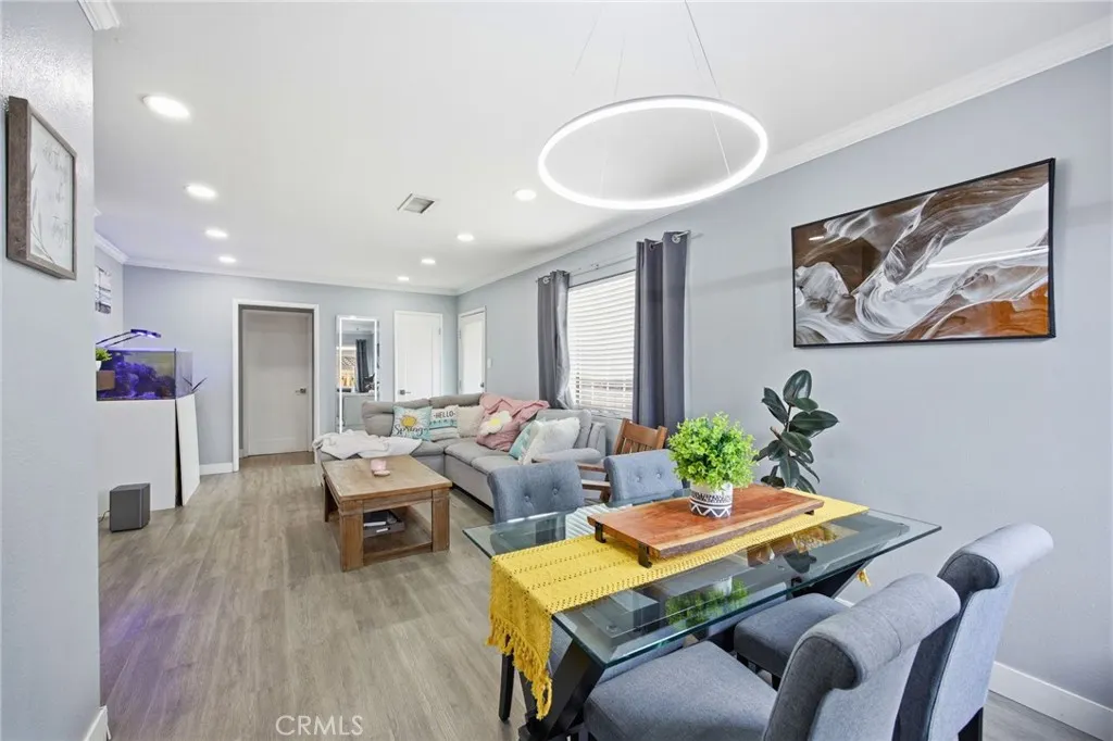 1139 Aldgate