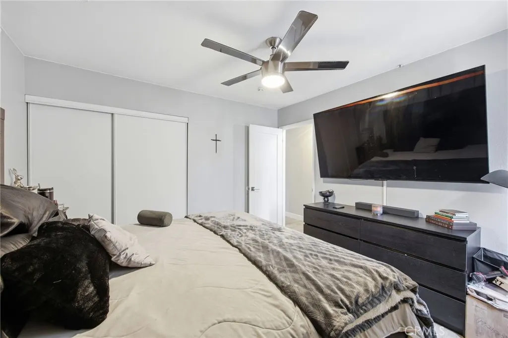 1139 Aldgate