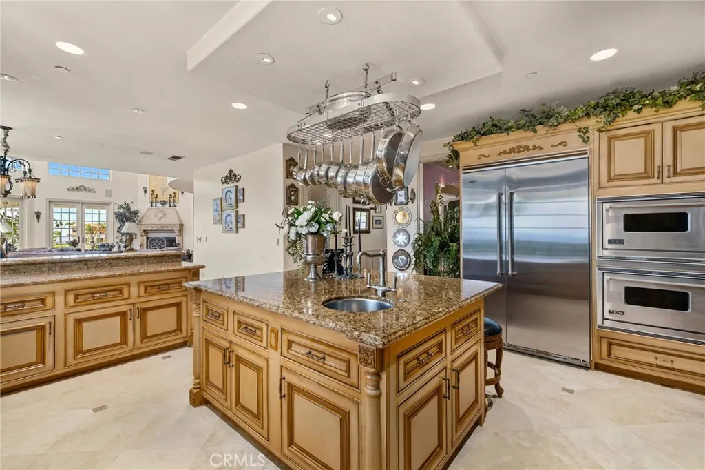 590 Gordon Highlands