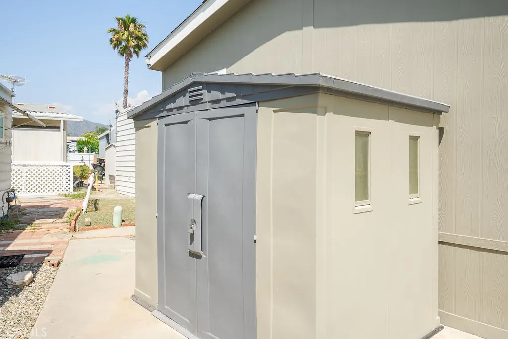 840 E Foothill #84