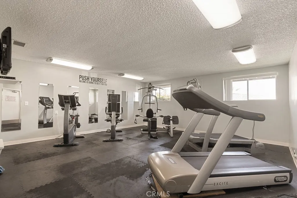 840 E Foothill #84