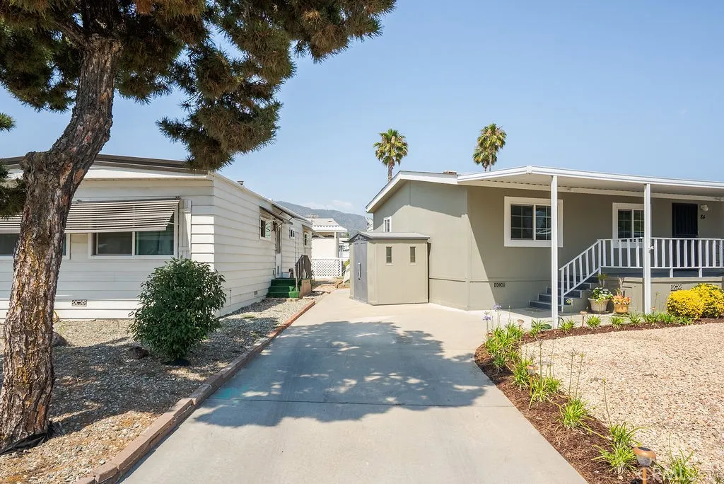 840 E Foothill #84