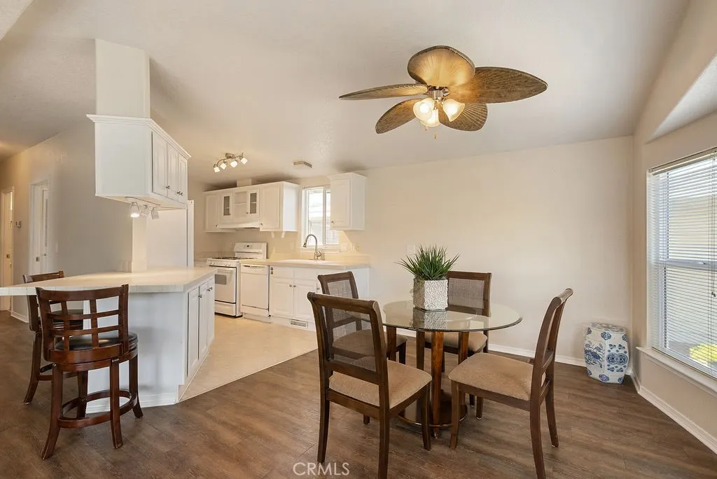 840 E Foothill #84