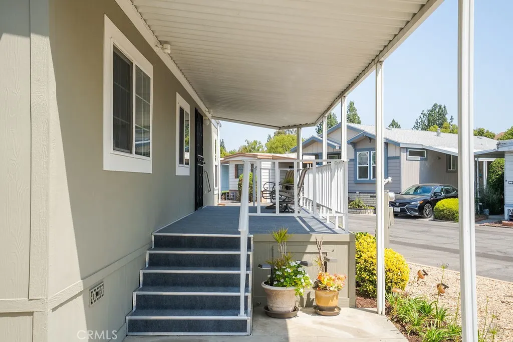 840 E Foothill #84