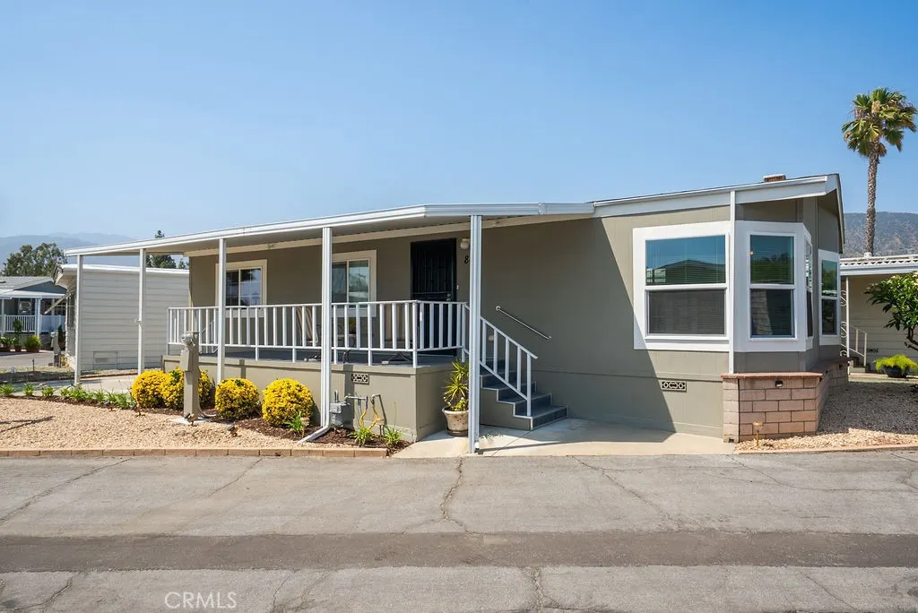840 E Foothill #84