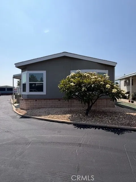 840 E Foothill #84
