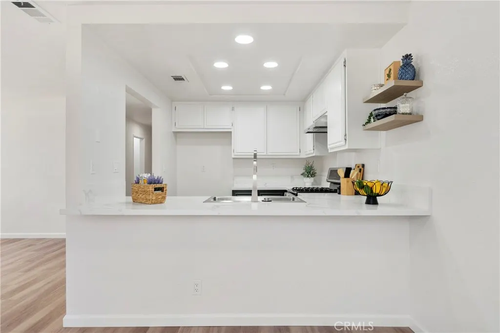 700 W 2nd Street