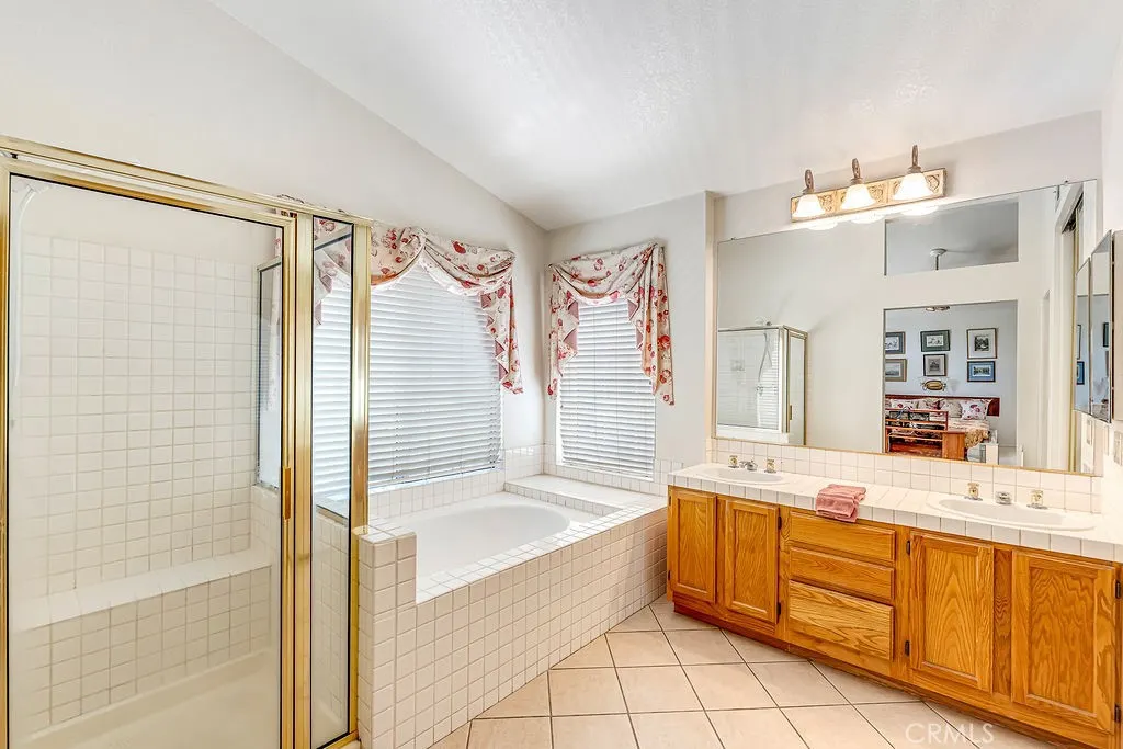 3246 Barn Owl Way