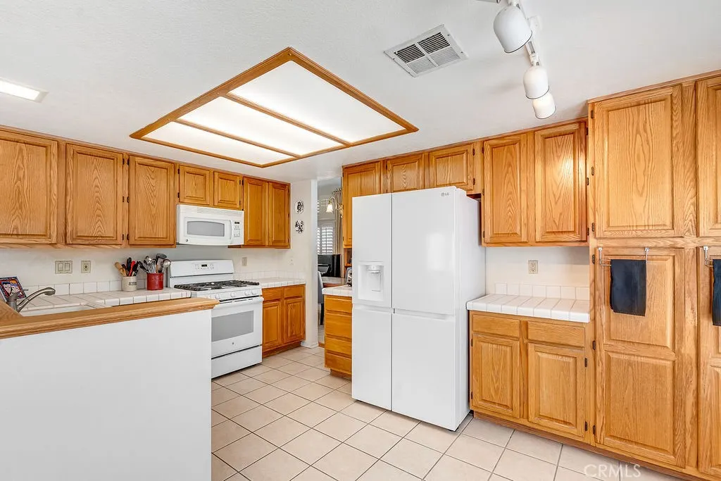 3246 Barn Owl Way