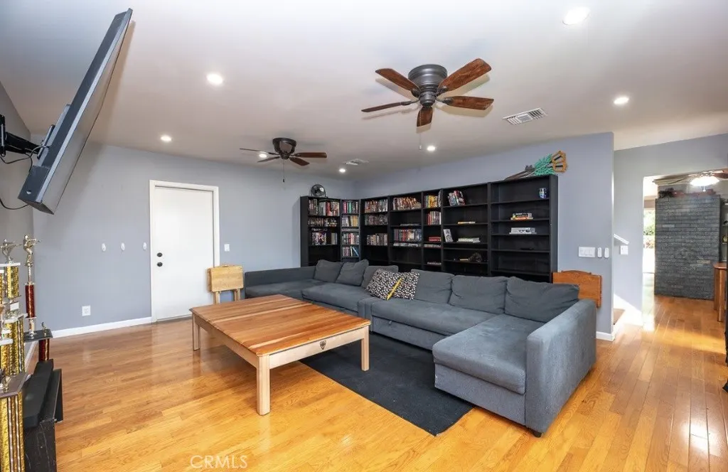 133 W Alford Street