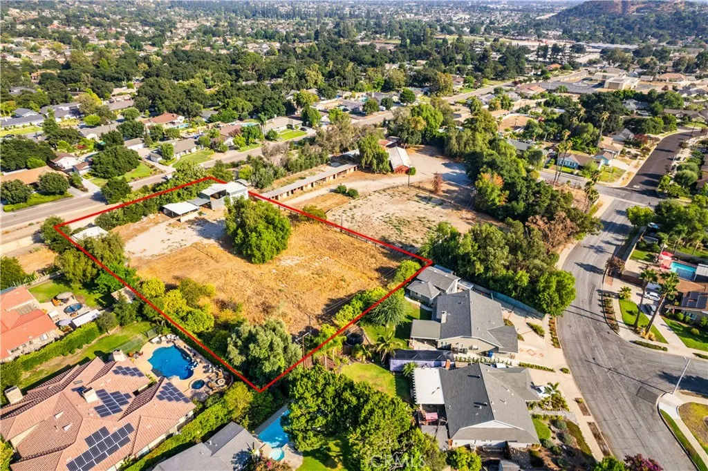 0 E Glendora Mountain Road