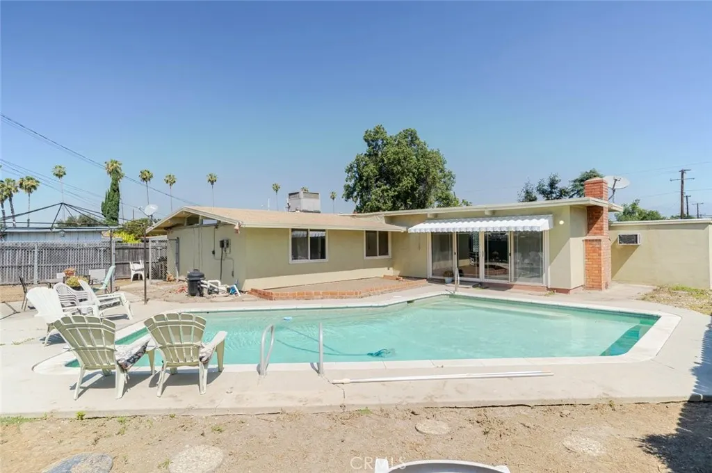 1434 E Holly Oak Drive