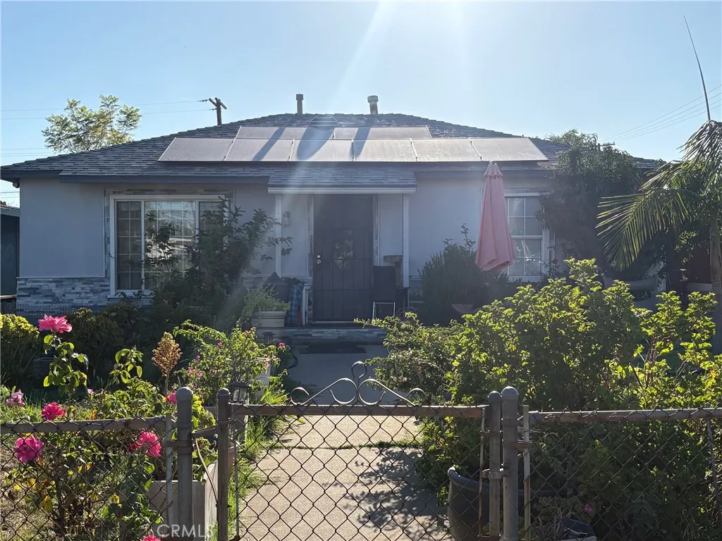 547 N Angeleno Avenue
