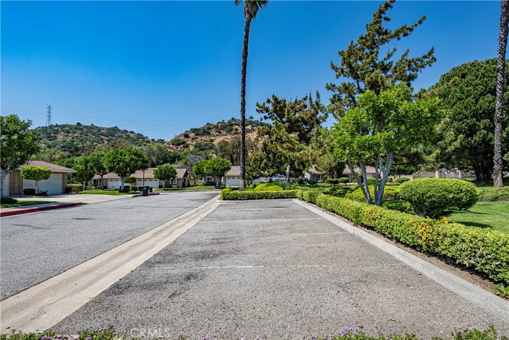 963 Shady Lane