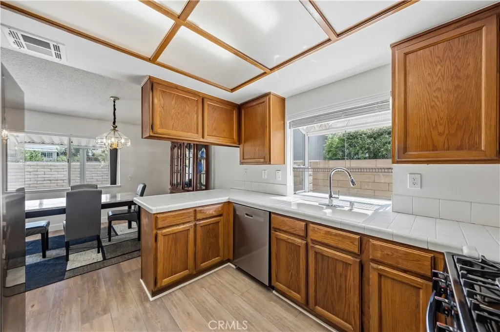 963 Shady Lane