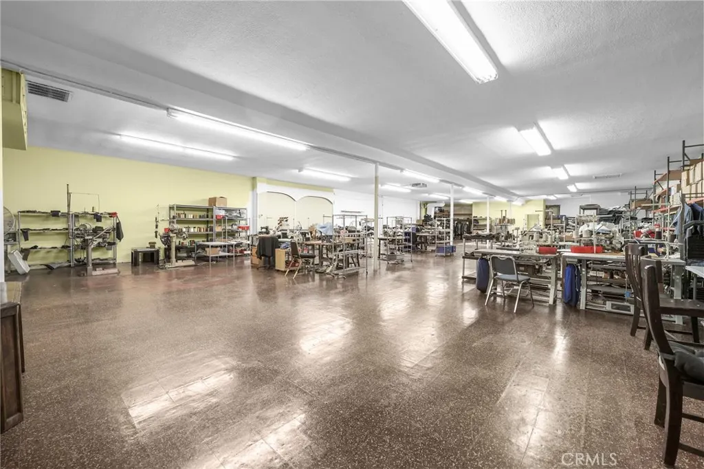 10640 Main Street