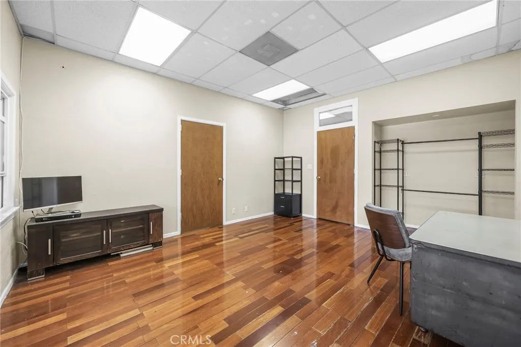 10640 Main Street