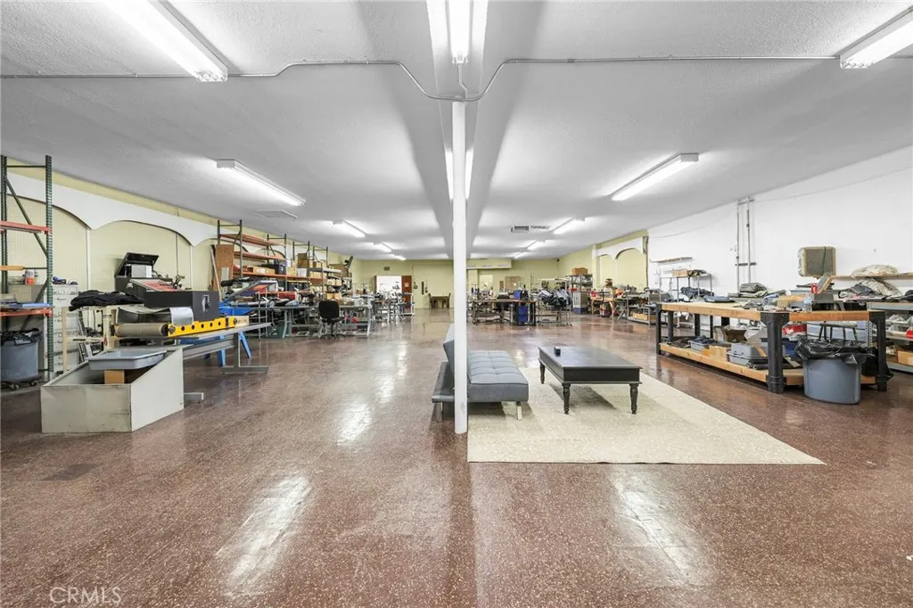 10640 Main Street