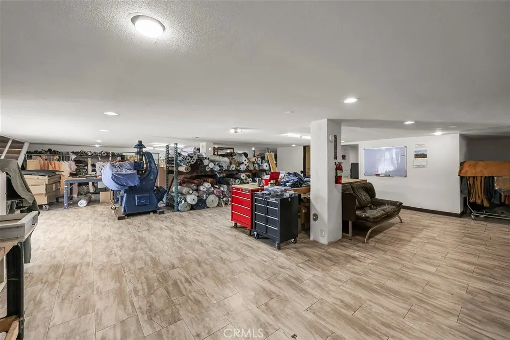10640 Main Street