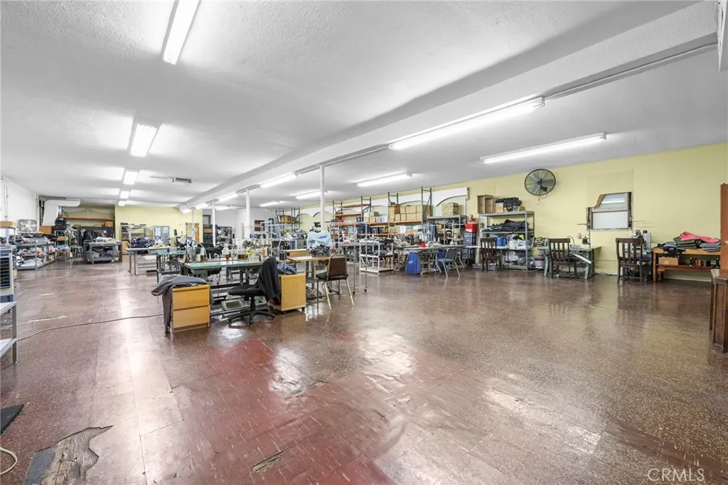 10640 Main Street