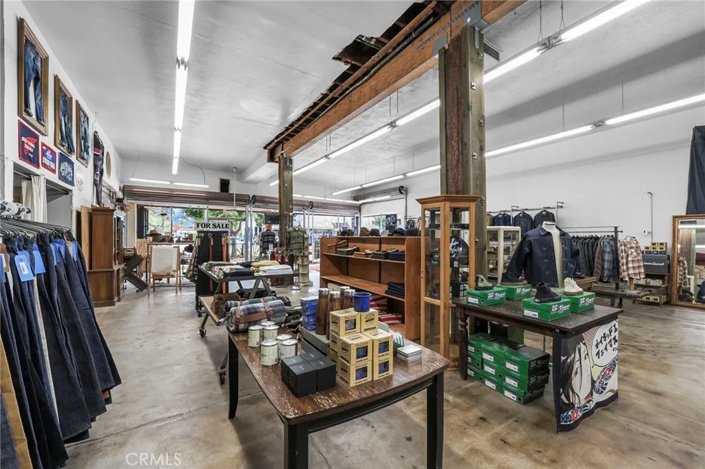 10640 Main Street