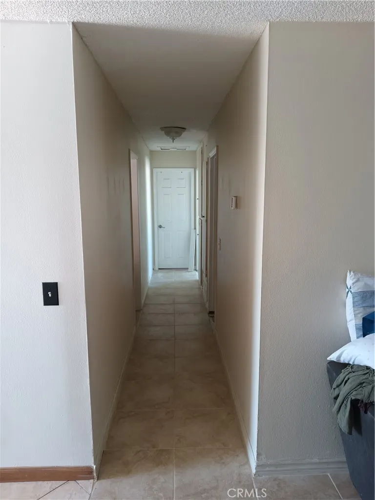 21330 E Calora
