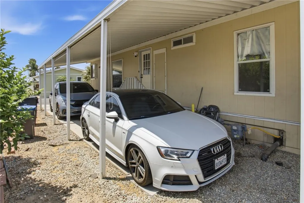 2755 Arrow Highway #61