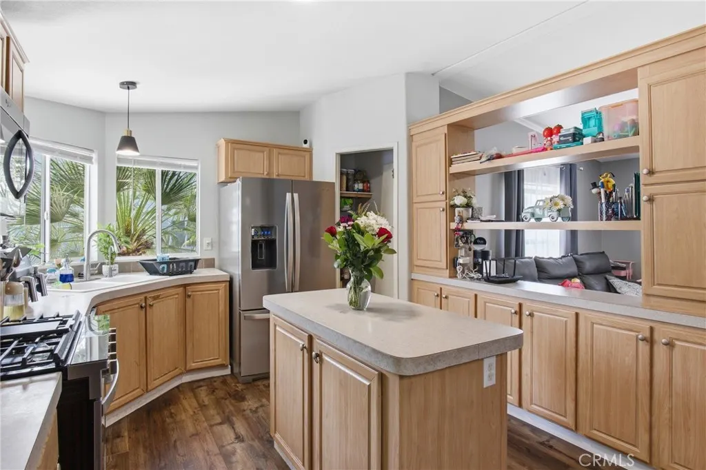 2755 Arrow Highway #61
