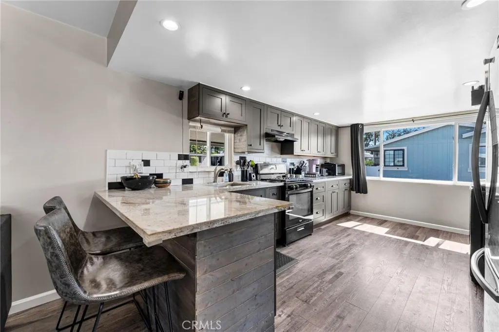 1205 Cypress #181