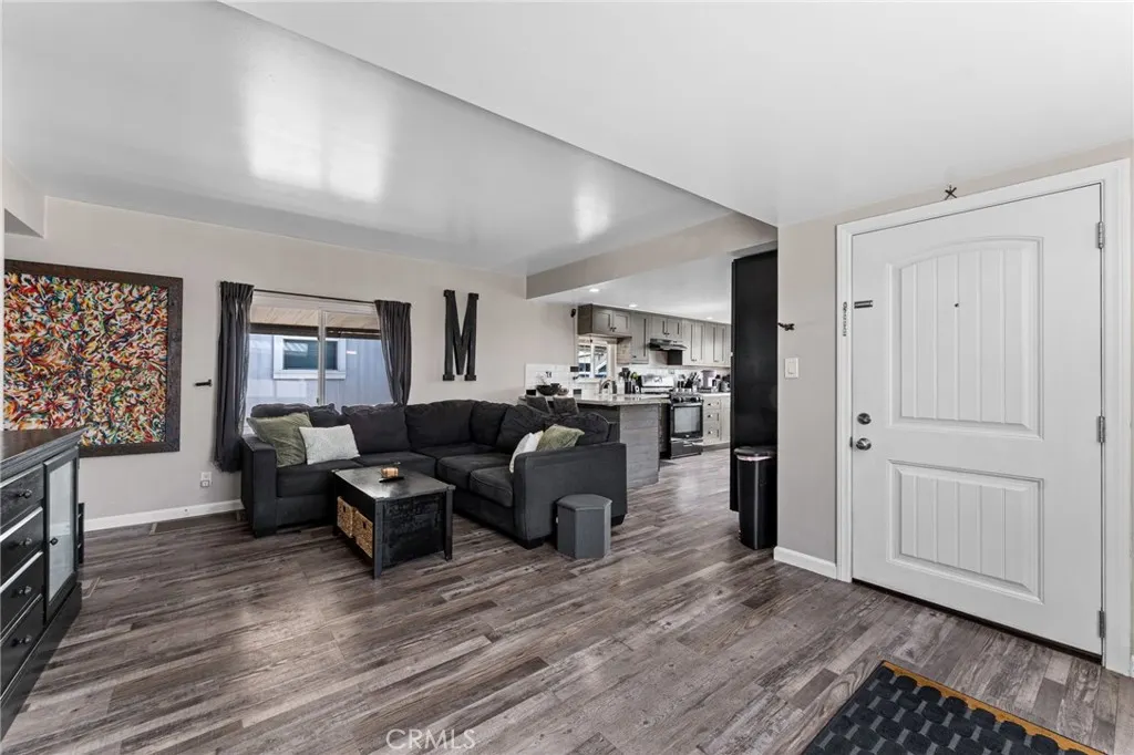 1205 Cypress #181