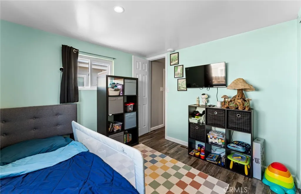 1205 Cypress #181