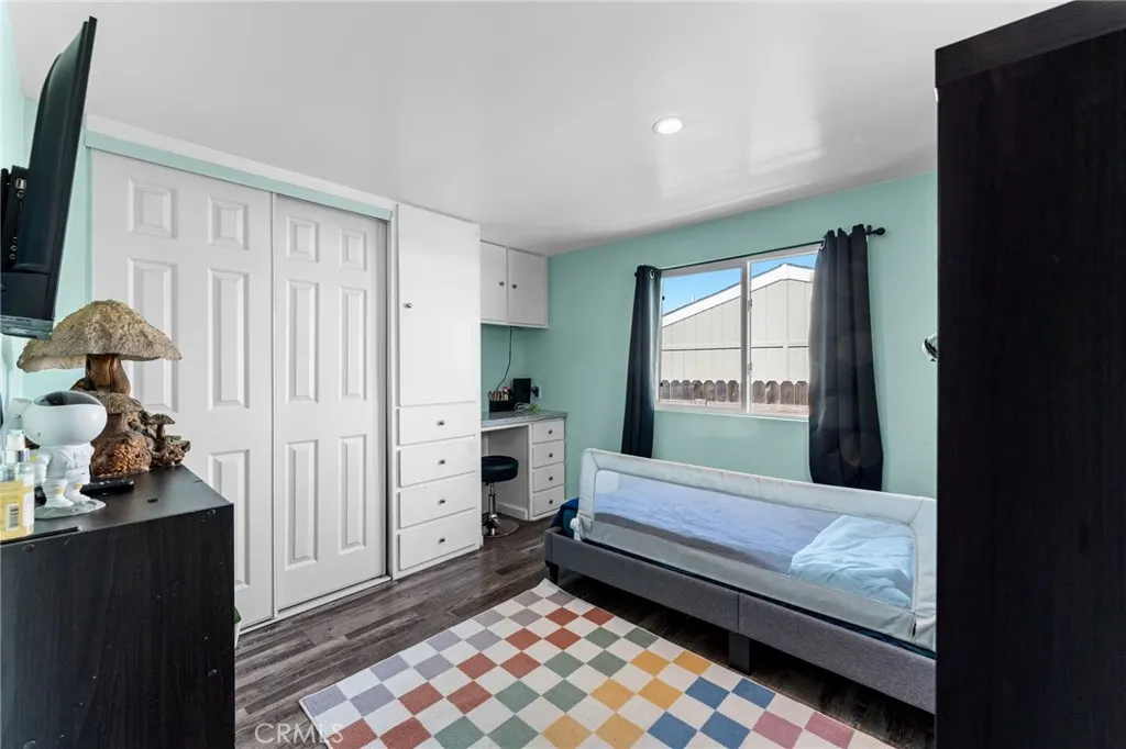1205 Cypress #181