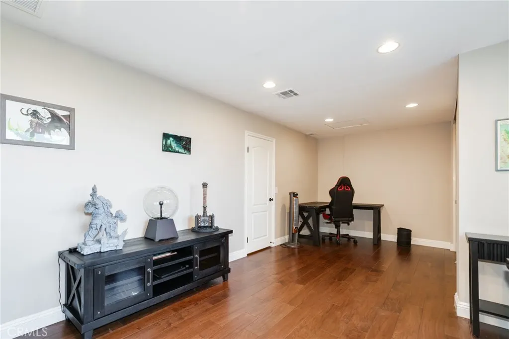 2333 N Coronet Court