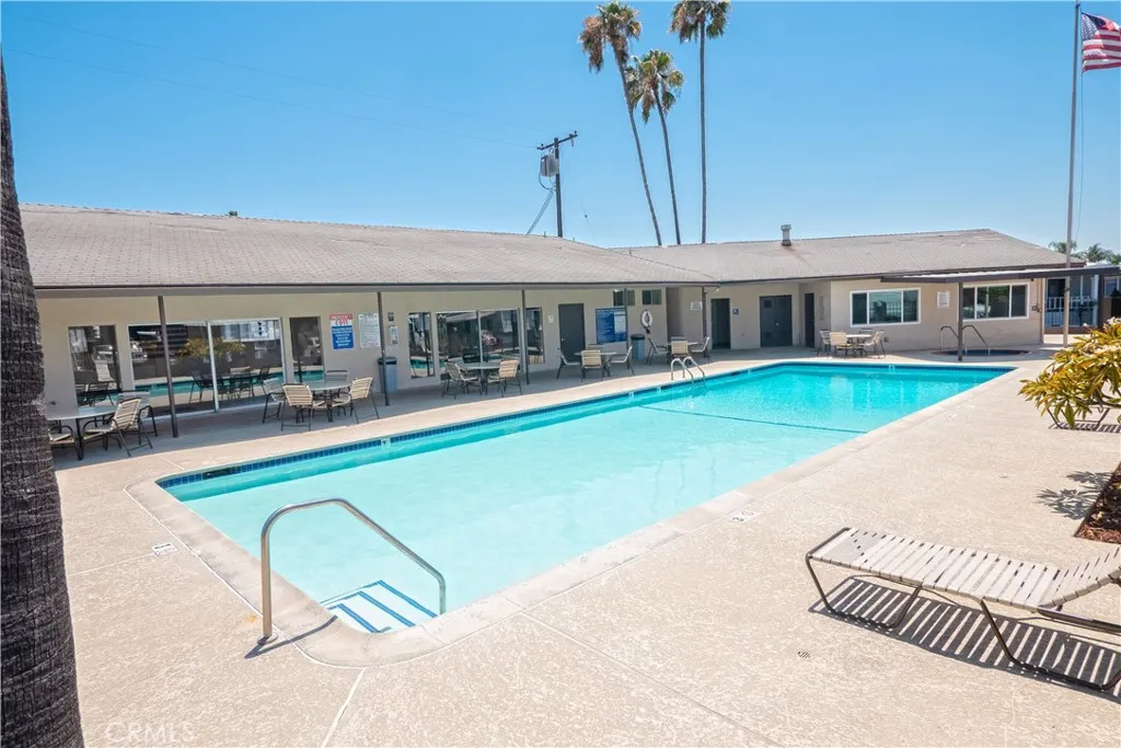 1045 N Azusa #79