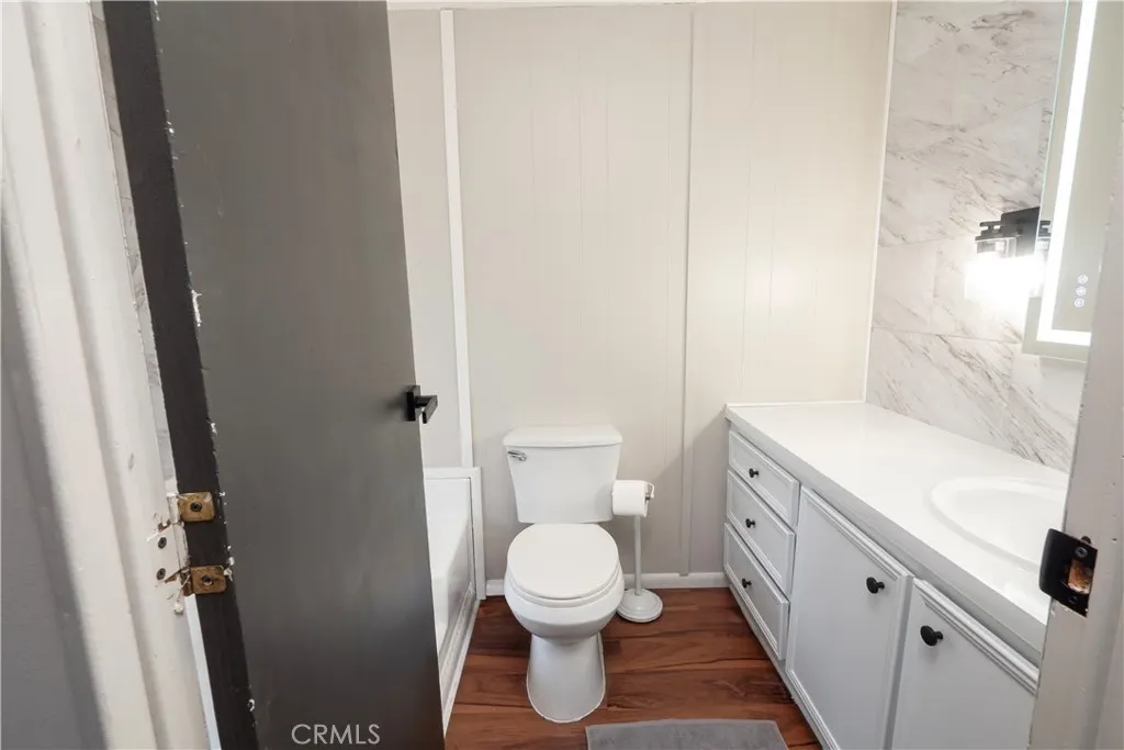 1045 N Azusa #79