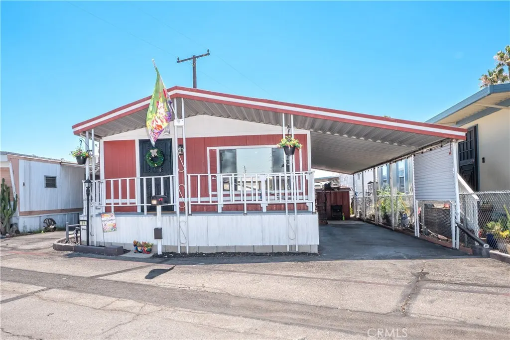 1045 N Azusa #79