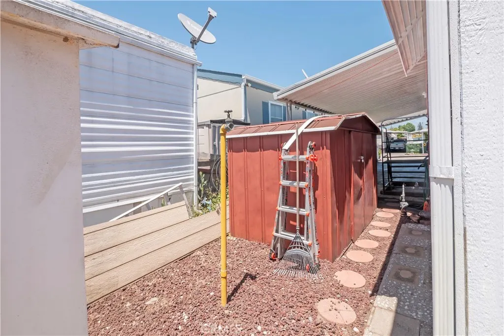 1045 N Azusa #79
