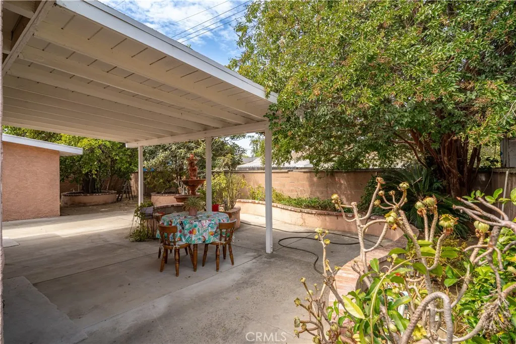 317 S Gardenglen Street