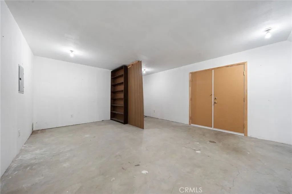 2382 Bonita Avenue
