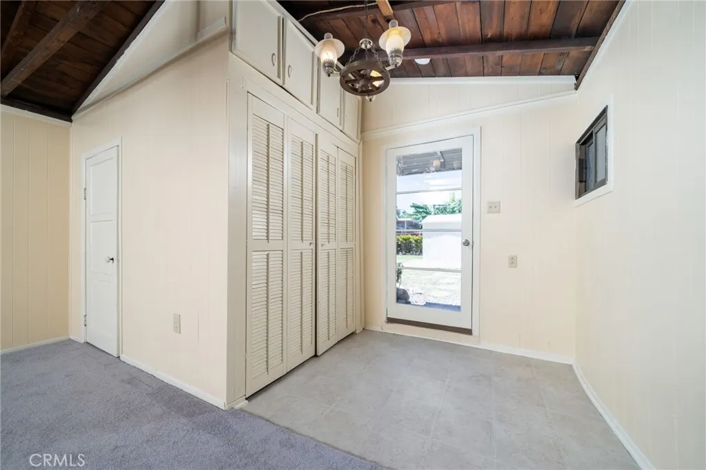 2382 Bonita Avenue