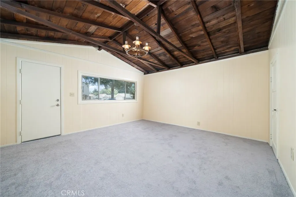2382 Bonita Avenue