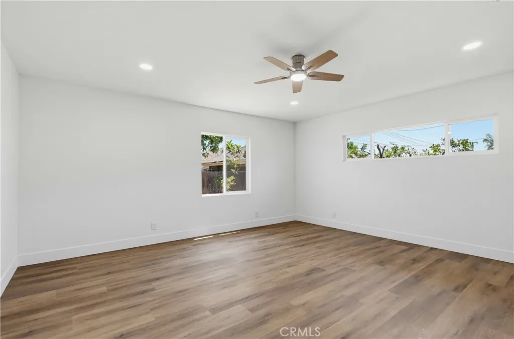 1532 E Old Badillo