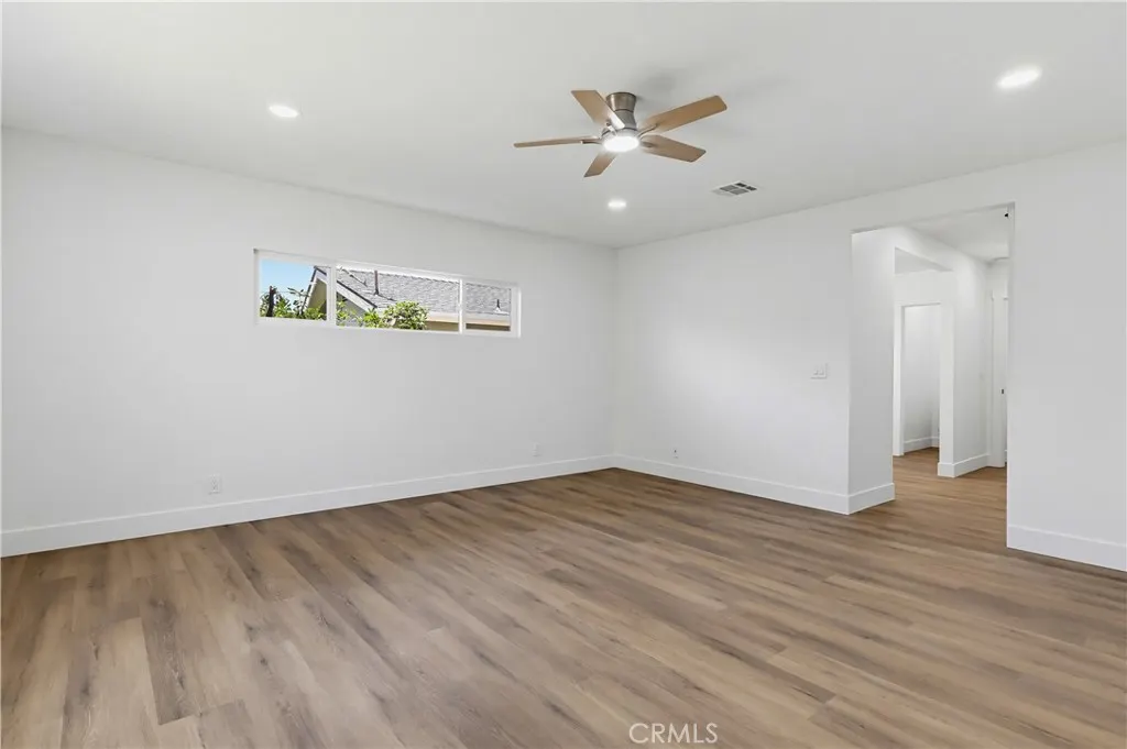 1532 E Old Badillo